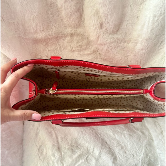 Kate Spade Red Purse and wallet Set. Cherry Red in excellent condition❤️ - Picture 2 of 9